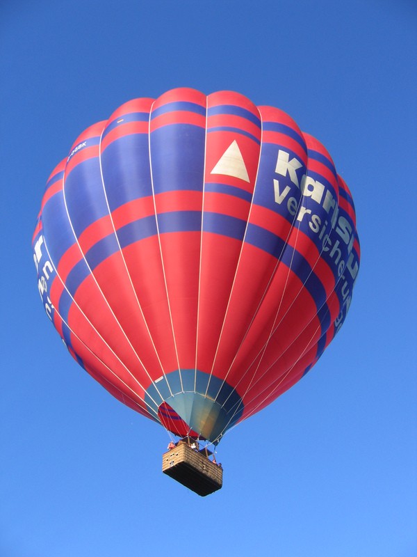 Hőlégballonozás a Balatonnál