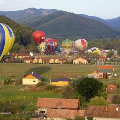 VIII. Vármezői Hőlégballon Parádé